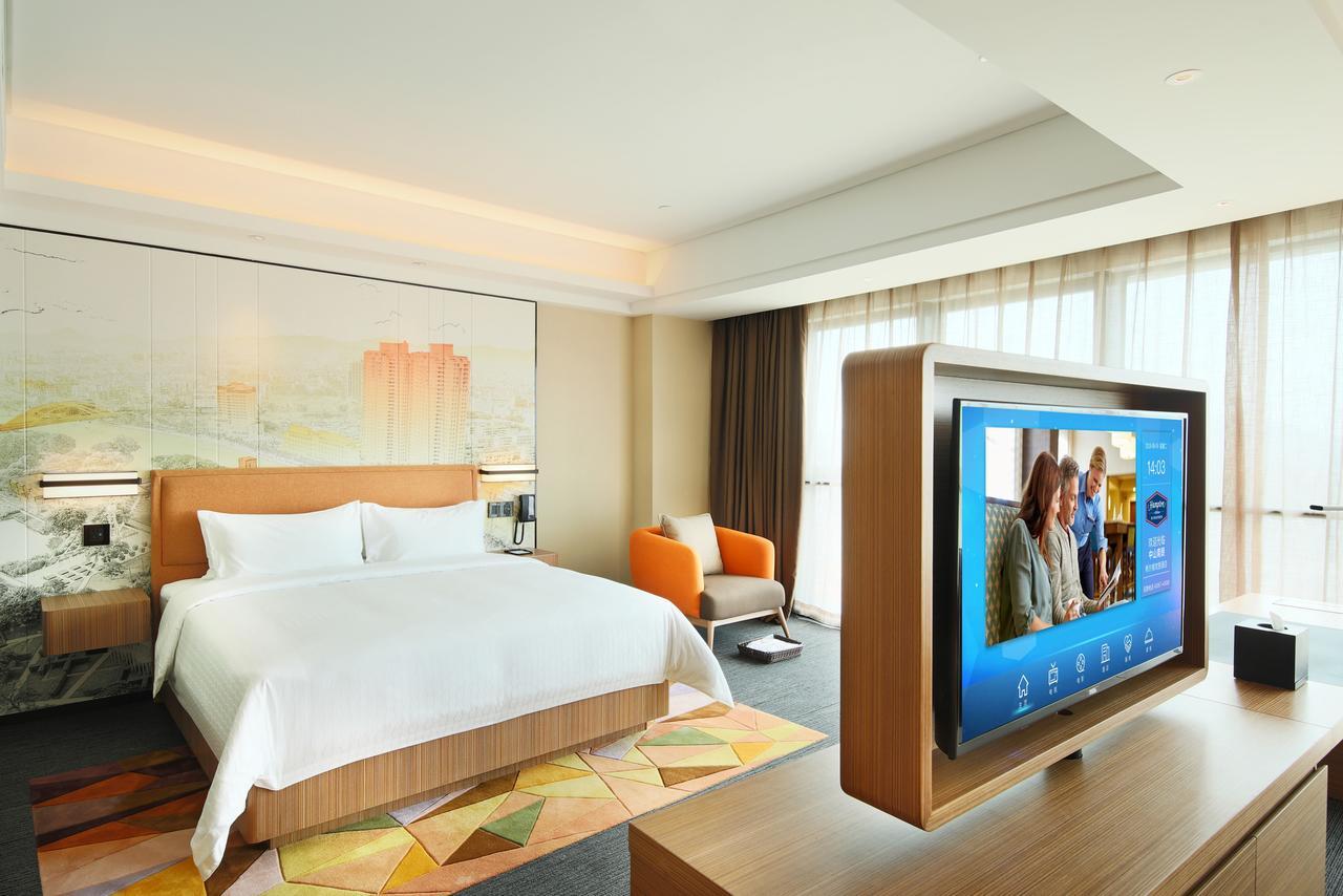 Hampton By Hilton Zhongshan Nanlang Exterior photo